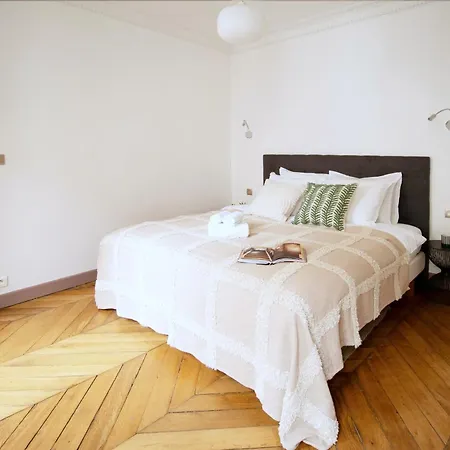 Montmartre & Batignolles - Cityapartmentstay * Parigi