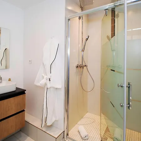 Montmartre & Batignolles - Cityapartmentstay Parigi